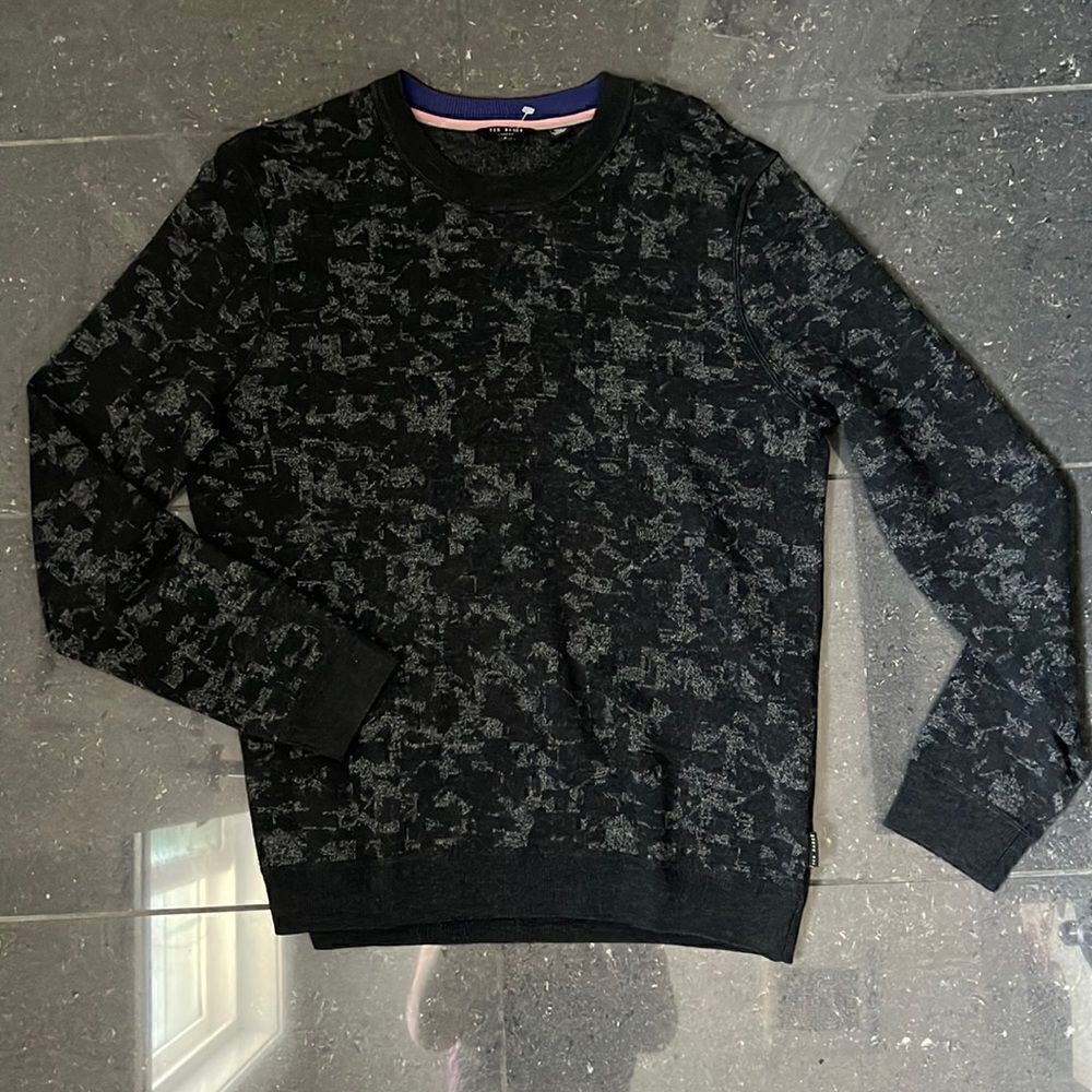 Size 5 Gray + Silver Ted Baker Crew Neck Sweater